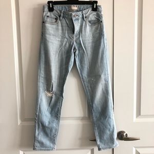 Trendy boyfriend jeans